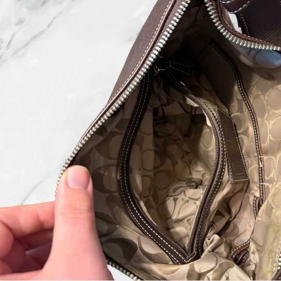 COACH Vintage Legacy Brown Slim Hobo Duffle Shoulder Bag Y2K 9325 - Picture 9 of 10